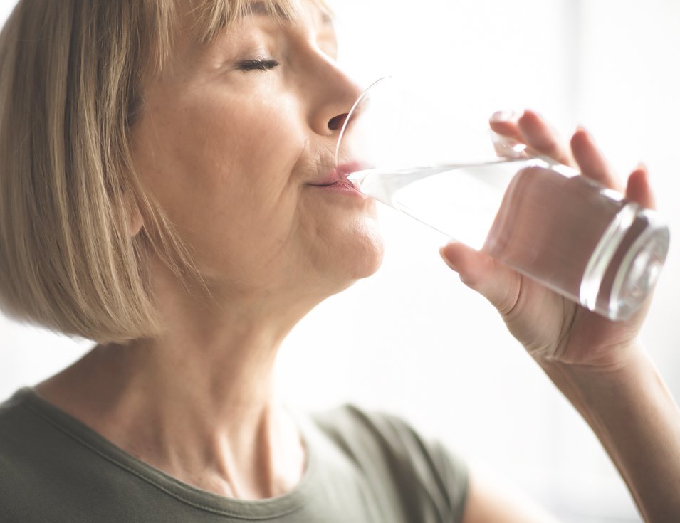 Why are seniors more at risk of dehydration photo.jpg